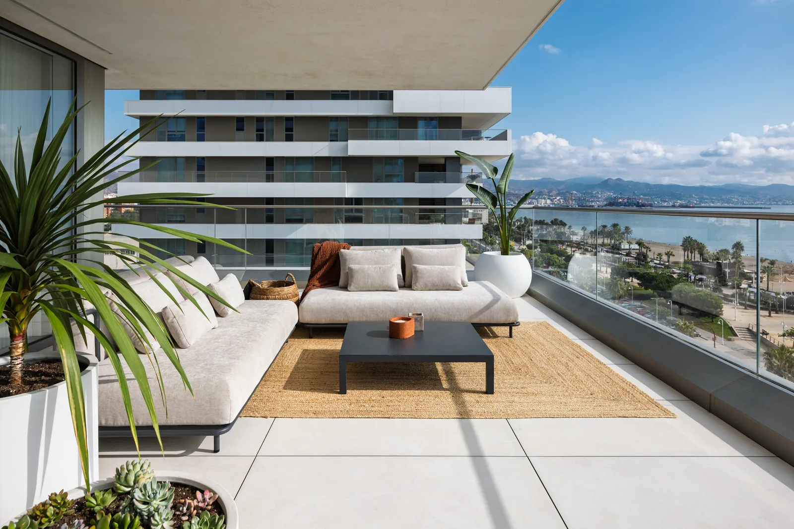 Home staging en Málaga, proyecto Sierra Blanca Tower 6